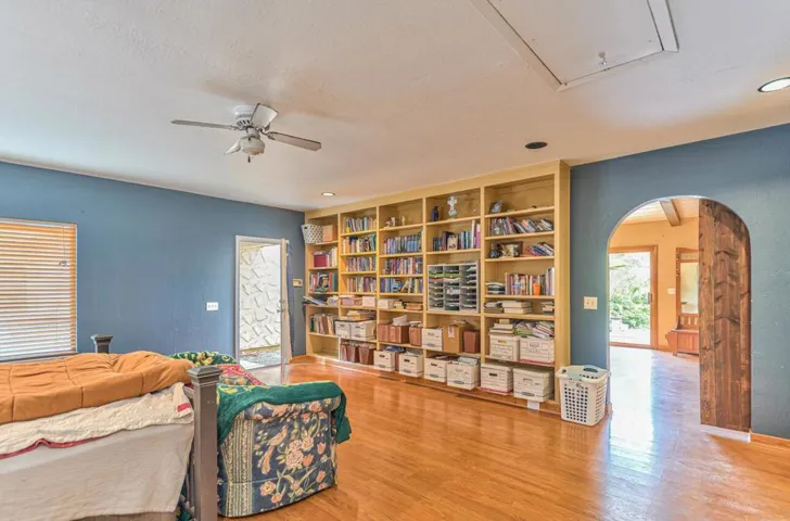 225 Cox Avenue, San Martin, California 95046