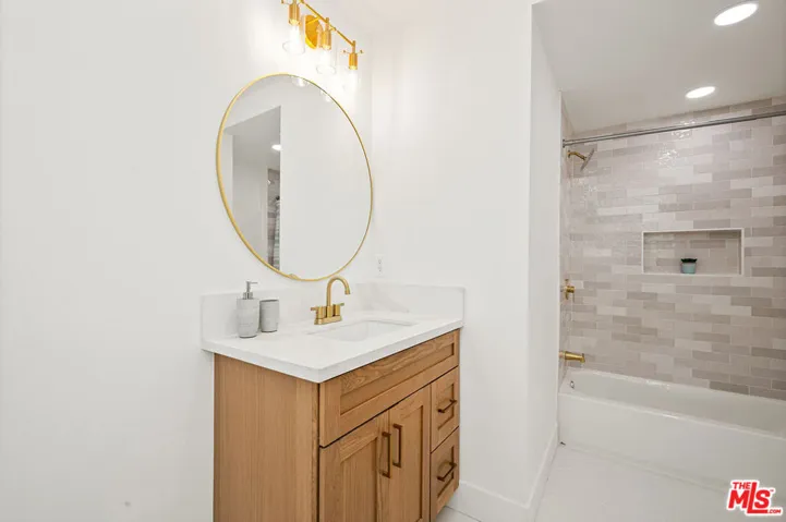 1552 W Vernon Avenue, Los Angeles, California 90062