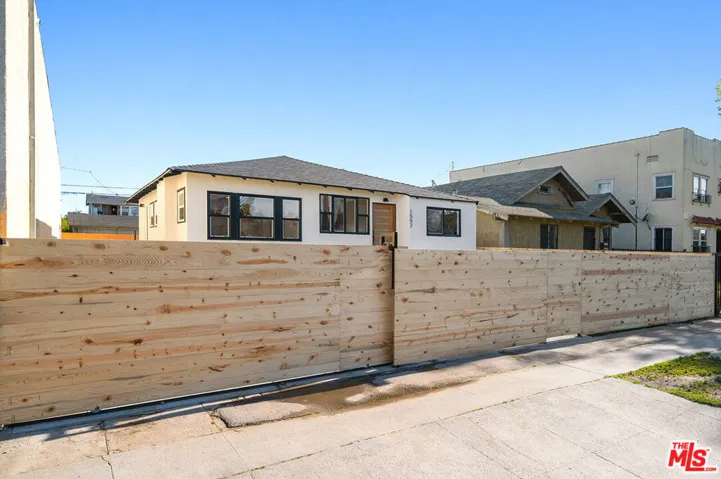 1552 W Vernon Avenue, Los Angeles, California 90062
