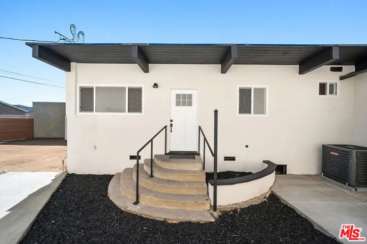 1552 W Vernon Avenue, Los Angeles, California 90062