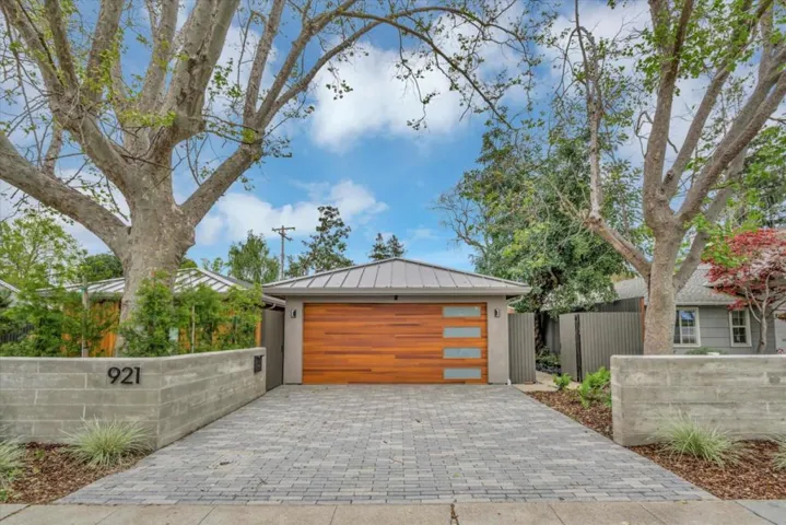 921 Newell Road, Palo Alto, California 94303