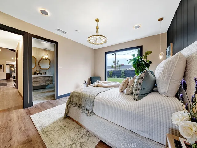 1062 Huntridge Road, Santa Ana, California 92705