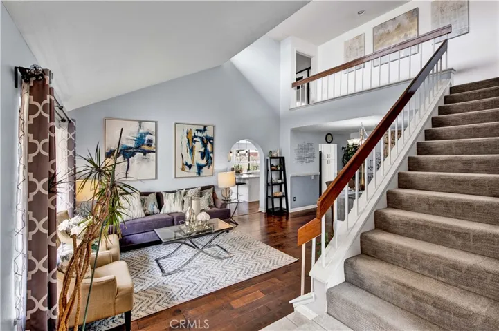 Light, Bright and open with Natural Light, Turnkey Ready