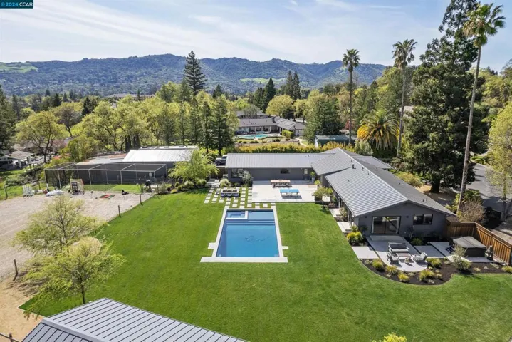 586 Fulton Way, Danville, California 94526