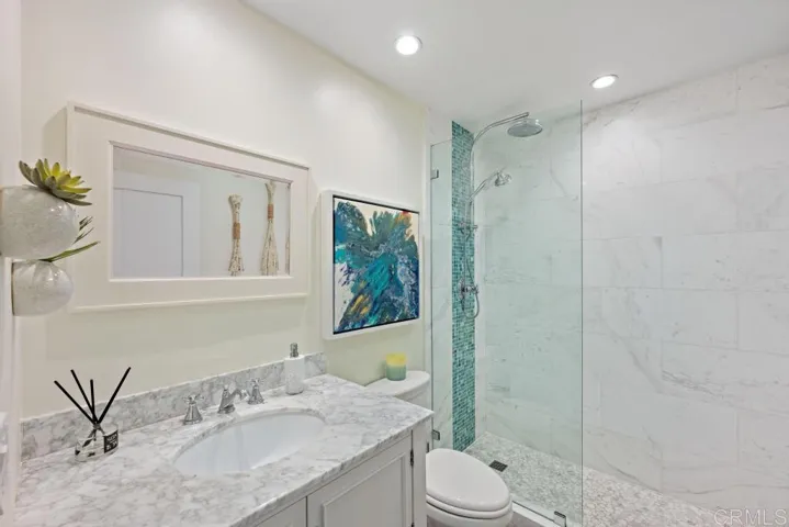 233 S Helix Avenue 33, Solana Beach, California 92075