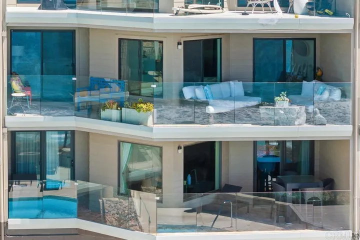 233 S Helix Avenue 33, Solana Beach, California 92075