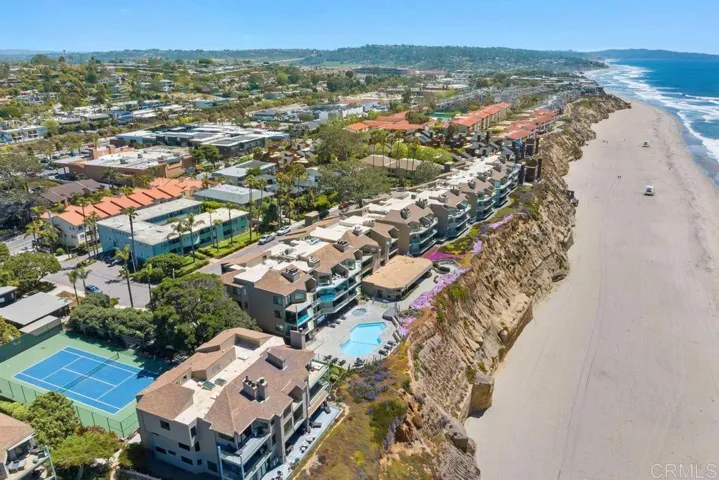 233 S Helix Avenue 33, Solana Beach, California 92075
