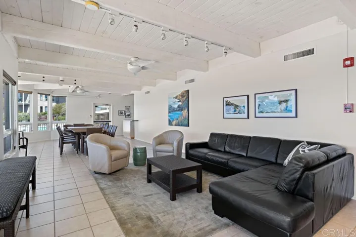 233 S Helix Avenue 33, Solana Beach, California 92075