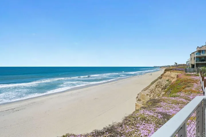 233 S Helix Avenue 33, Solana Beach, California 92075