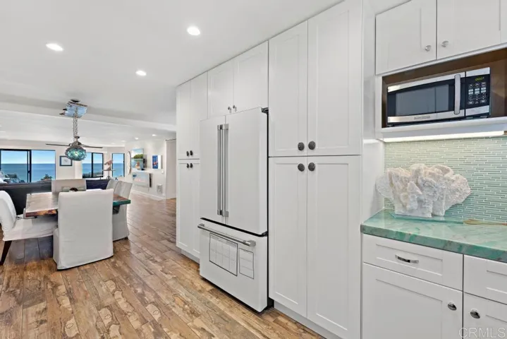 233 S Helix Avenue 33, Solana Beach, California 92075