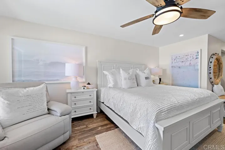233 S Helix Avenue 33, Solana Beach, California 92075