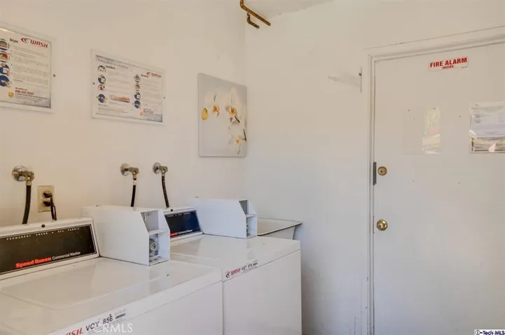 465 S Los Robles Avenue 15, Pasadena, California 91101