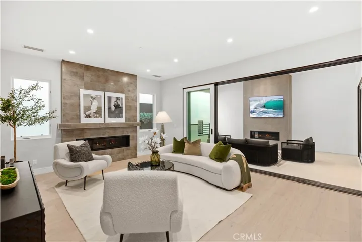 424 1/2 Orchid Avenue Back Unit, Corona Del Mar, California 92625