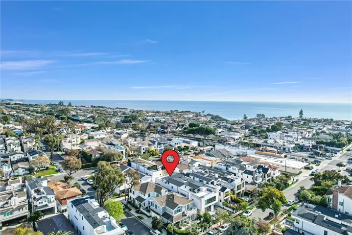 424 1/2 Orchid Avenue Back Unit, Corona Del Mar, California 92625