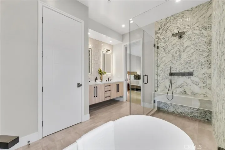 424 1/2 Orchid Avenue Back Unit, Corona Del Mar, California 92625