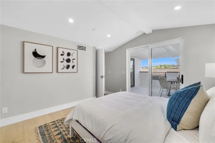 424 1/2 Orchid Avenue Back Unit, Corona Del Mar, California 92625