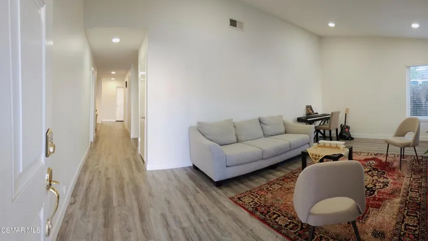 Cedarwood living room and entry