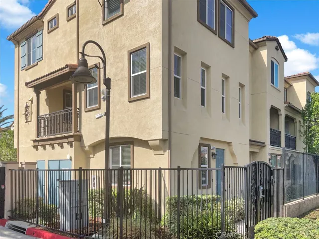 12432 Constellation Street, Eastvale, California 91752
