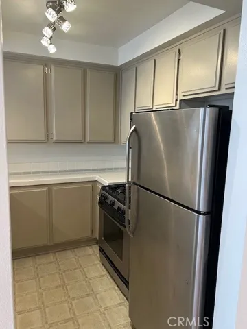 8614 Burton Way, Los Angeles, California 90048