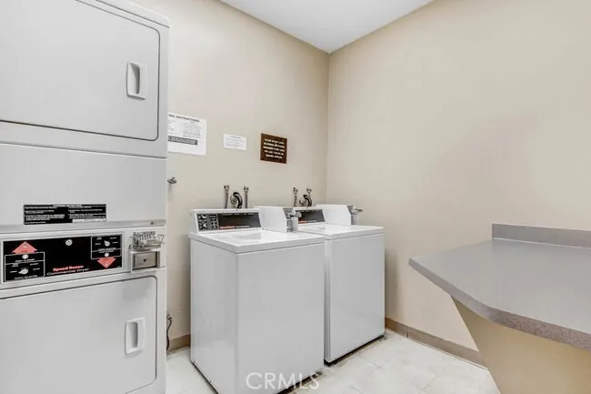 8614 Burton Way, Los Angeles, California 90048