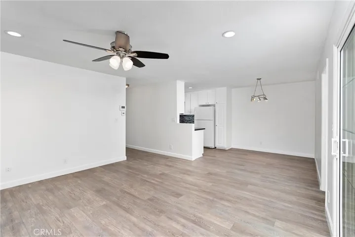 17392 Via Calma 65, Tustin, California 92780