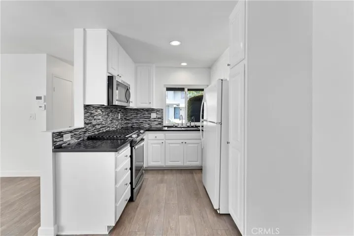17392 Via Calma 65, Tustin, California 92780