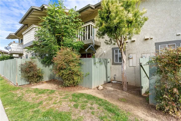 1339 N Bradley Road 5, Santa Maria, California 93454