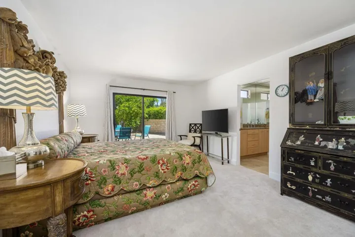 31-web-or-mls-BC+Lincoln_OPMG_0424_031
