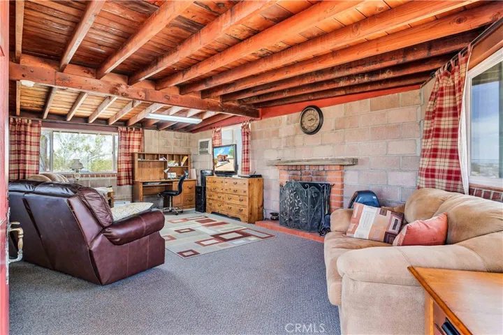 1388 Hales Drive, 29 Palms, California 92277