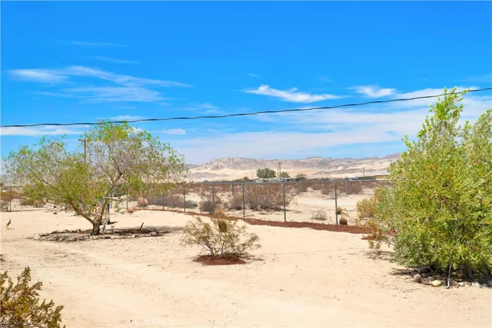 1388 Hales Drive, 29 Palms, California 92277