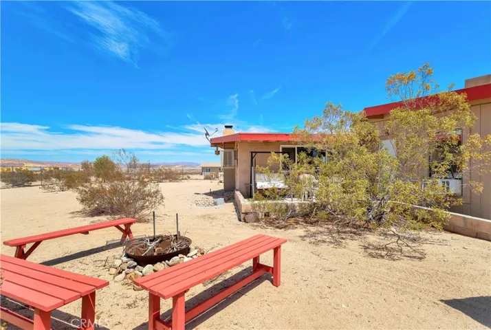 1388 Hales Drive, 29 Palms, California 92277