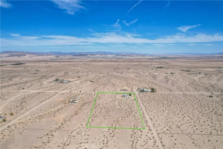 1388 Hales Drive, 29 Palms, California 92277