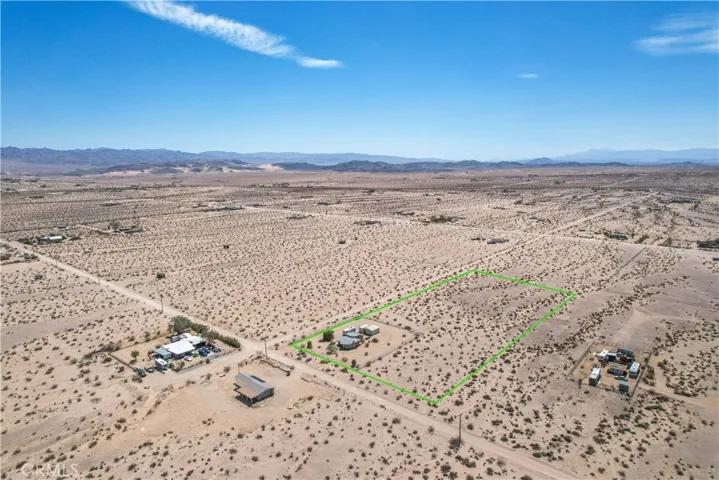 1388 Hales Drive, 29 Palms, California 92277
