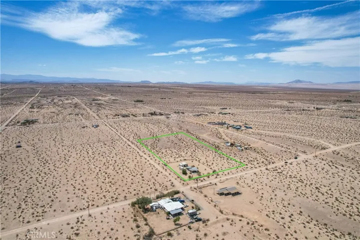 1388 Hales Drive, 29 Palms, California 92277