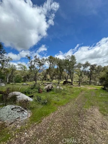 5600 Carleton Road, Mariposa, California 95338