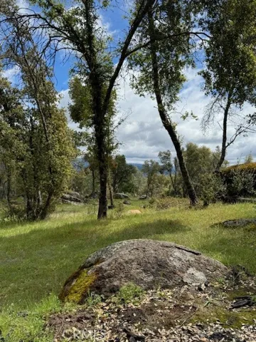 5600 Carleton Road, Mariposa, California 95338