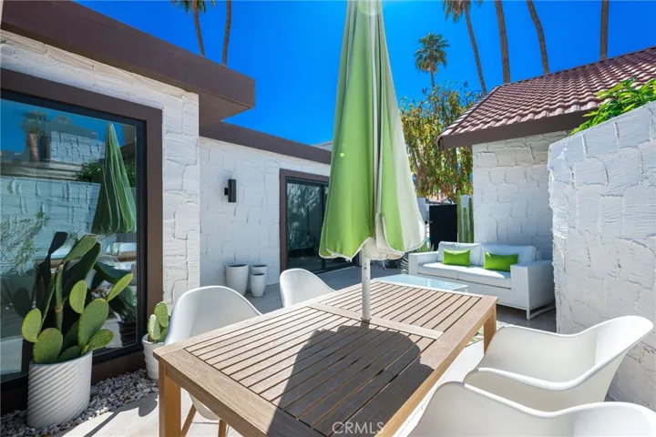 2355 S Gene Autry Trl C, Palm Springs, California 92264