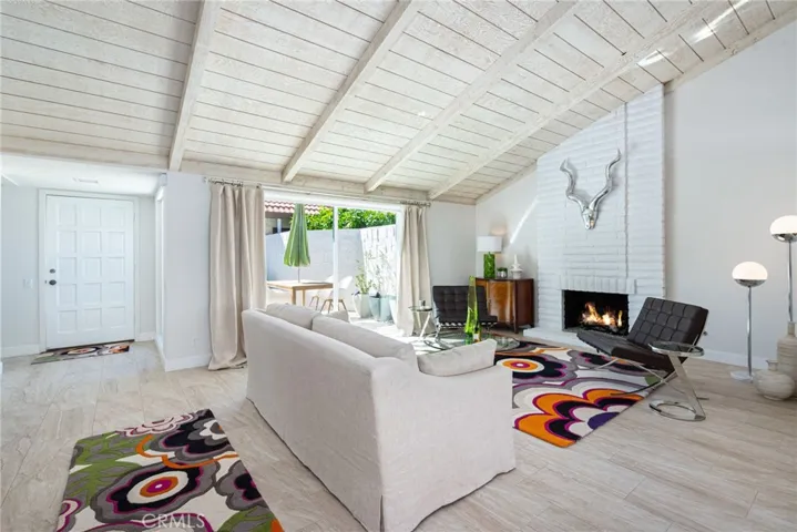 2355 S Gene Autry Trl C, Palm Springs, California 92264