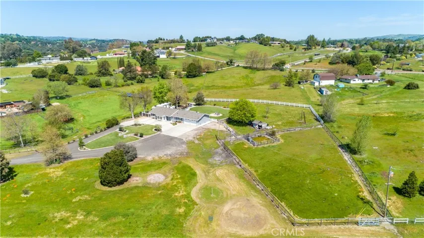 9125 Santa Margarita Road, Atascadero, California 93422