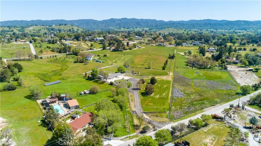 9125 Santa Margarita Road, Atascadero, California 93422