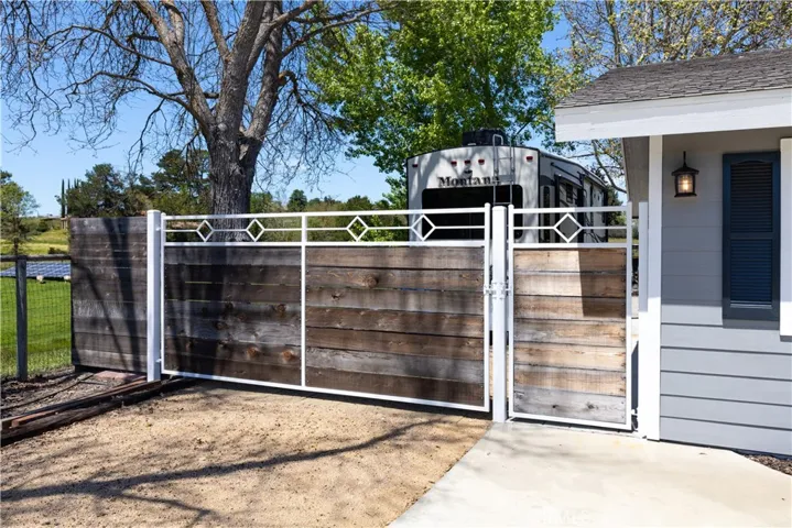 9125 Santa Margarita Road, Atascadero, California 93422