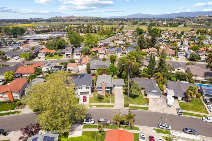407 Avenida Palmas, San Jose, California 95123
