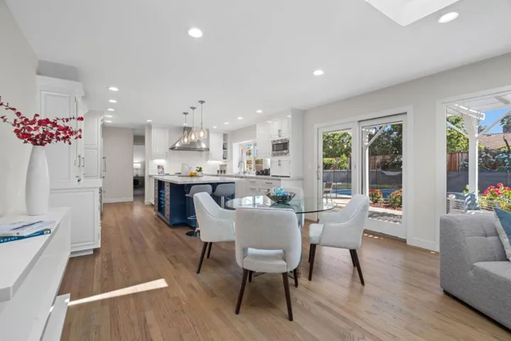 20372 Miljevich Drive, Saratoga, California 95070