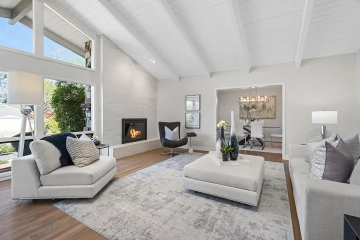 20372 Miljevich Drive, Saratoga, California 95070