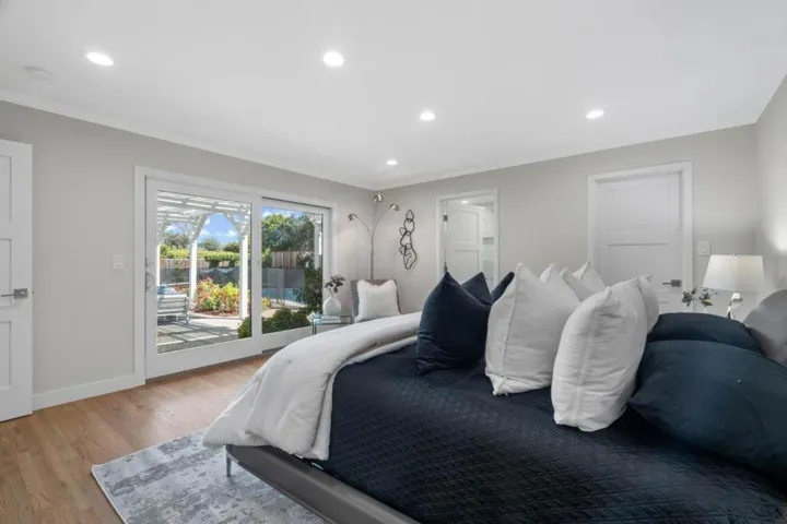 20372 Miljevich Drive, Saratoga, California 95070