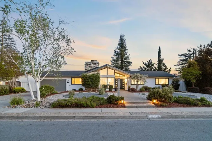 20372 Miljevich Drive, Saratoga, California 95070