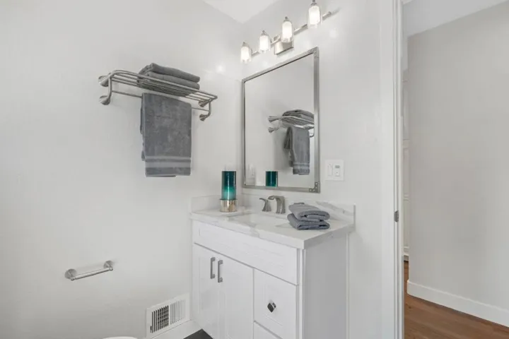 20372 Miljevich Drive, Saratoga, California 95070