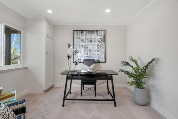 20372 Miljevich Drive, Saratoga, California 95070