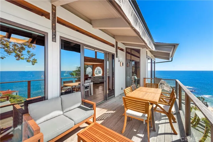 2623 Victoria Drive, Laguna Beach, California 92651