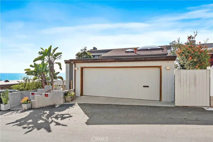 2623 Victoria Drive, Laguna Beach, California 92651